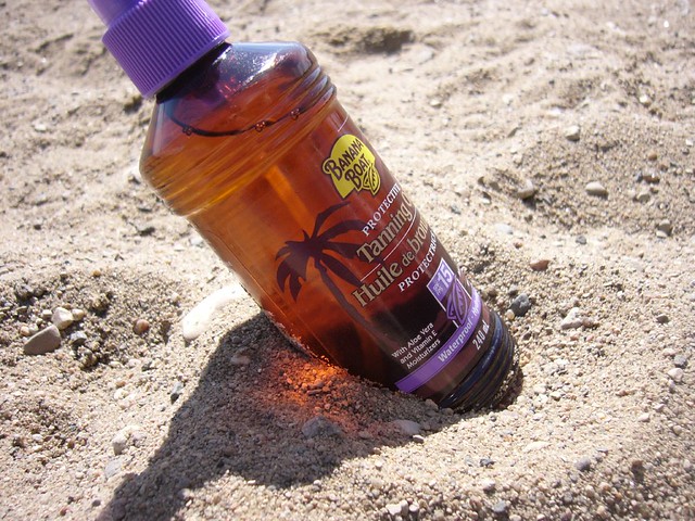 9 Best Tanning Oils To Get Perfectly Tanned Skin