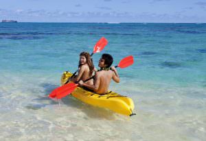 couple-kayaking-14233046