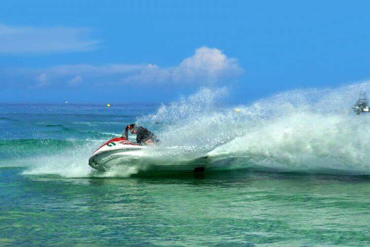 Jet ski on Oahu