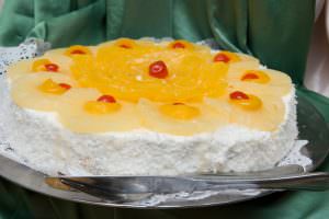 pineapple coconut cake