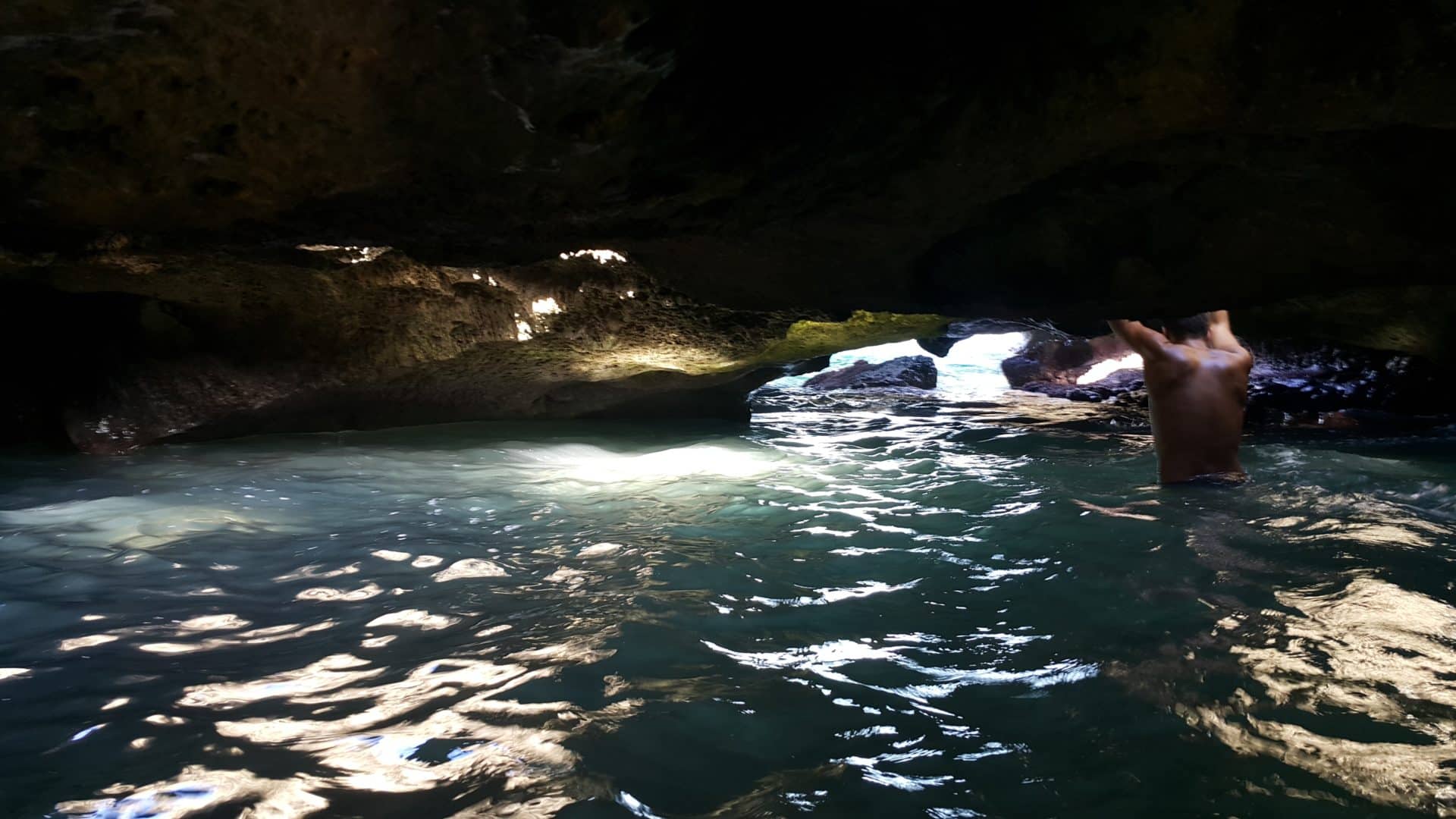 Mrmaid Cave Oahu